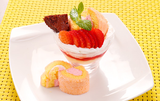 いちごのパフェ