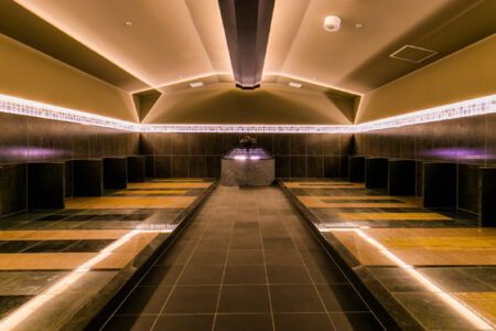 岩盤房「岩」の房内の写真