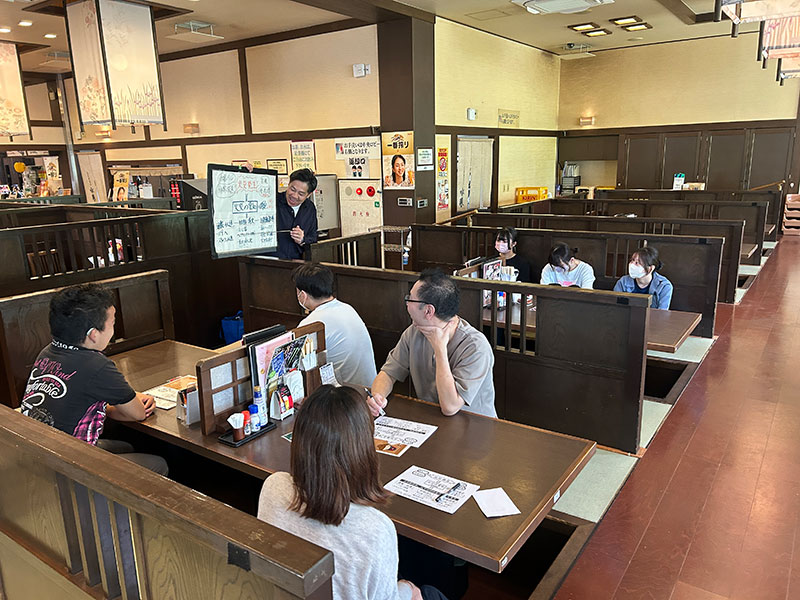 訓練の説明の様子