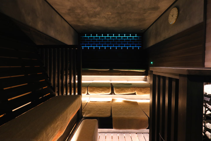 瞑想サウナの室内